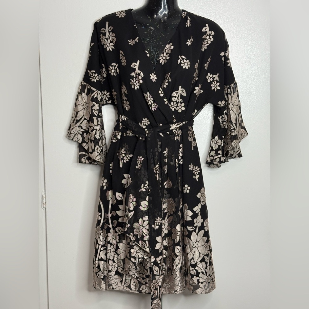 French Connection Black & Beige Mini Wrap Floral Print Women Dress Size 10 - NWT